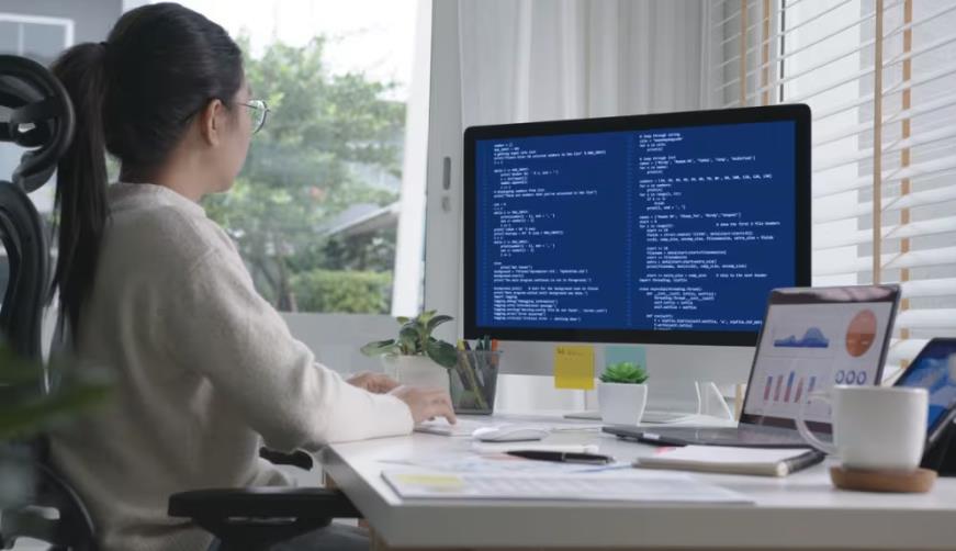 乌达区企业数字化解决方案：机器学习赋能商业模式升级的核心路径